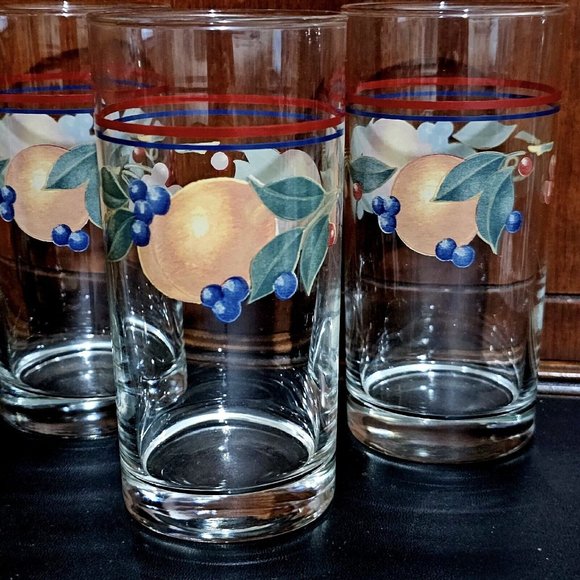 3) Corelle Abundance Drinking Glasses 14oz Tumblers Corning vintage fruit - Picture 3 of 9